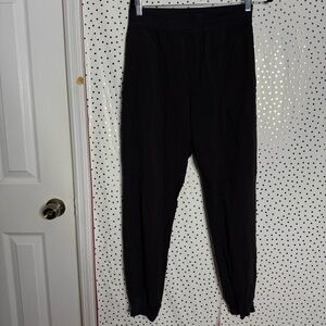 Alo Yoga Black Jogger Pants